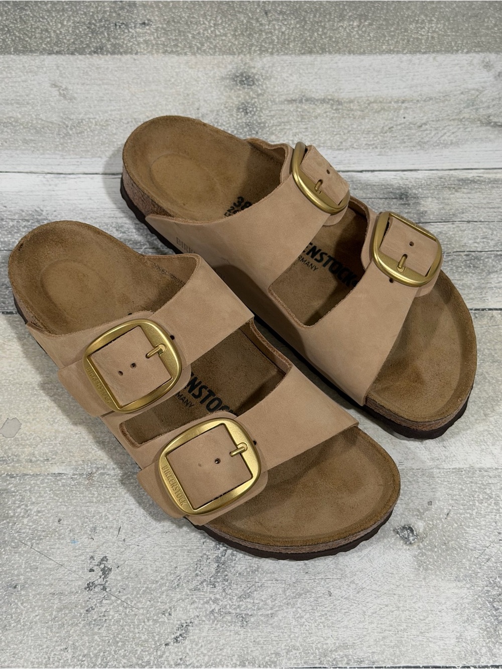 BIRKENSTOCK ARIZONA BIG BUCKLE SLIDE SANDALS SANDCASTLE SIZE - 7-7.5.US/38.EU - Picture 1 of 7